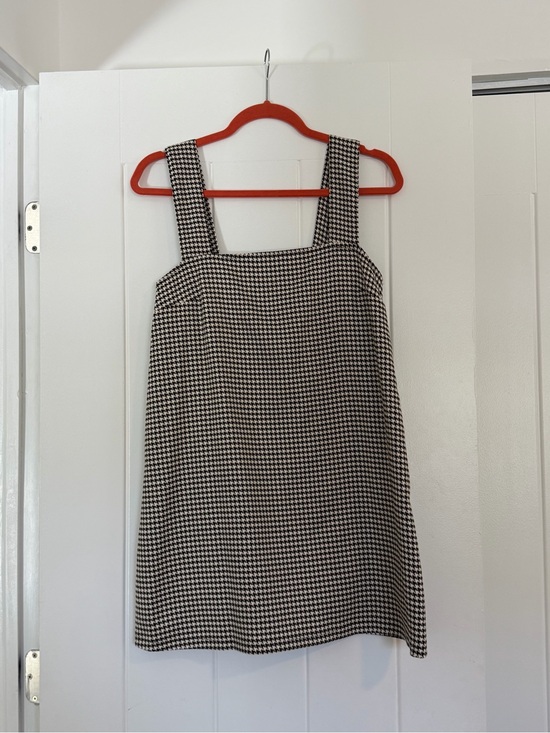 Reformation Dresses & Skirts - Reformation Houndstooth Shift Dress - Black & White